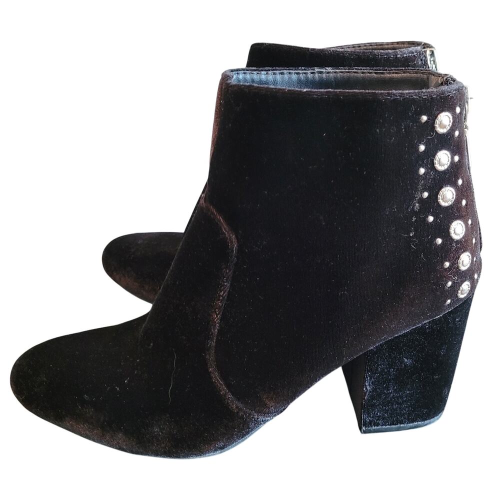 G By Guess Nueva  Black Velvet Studded Booties Boots Size 8 3.5 inch Heel